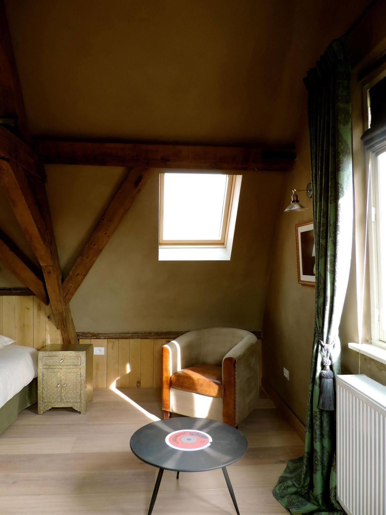 B&B Saint-Sauveur Brugge Bagian luar foto