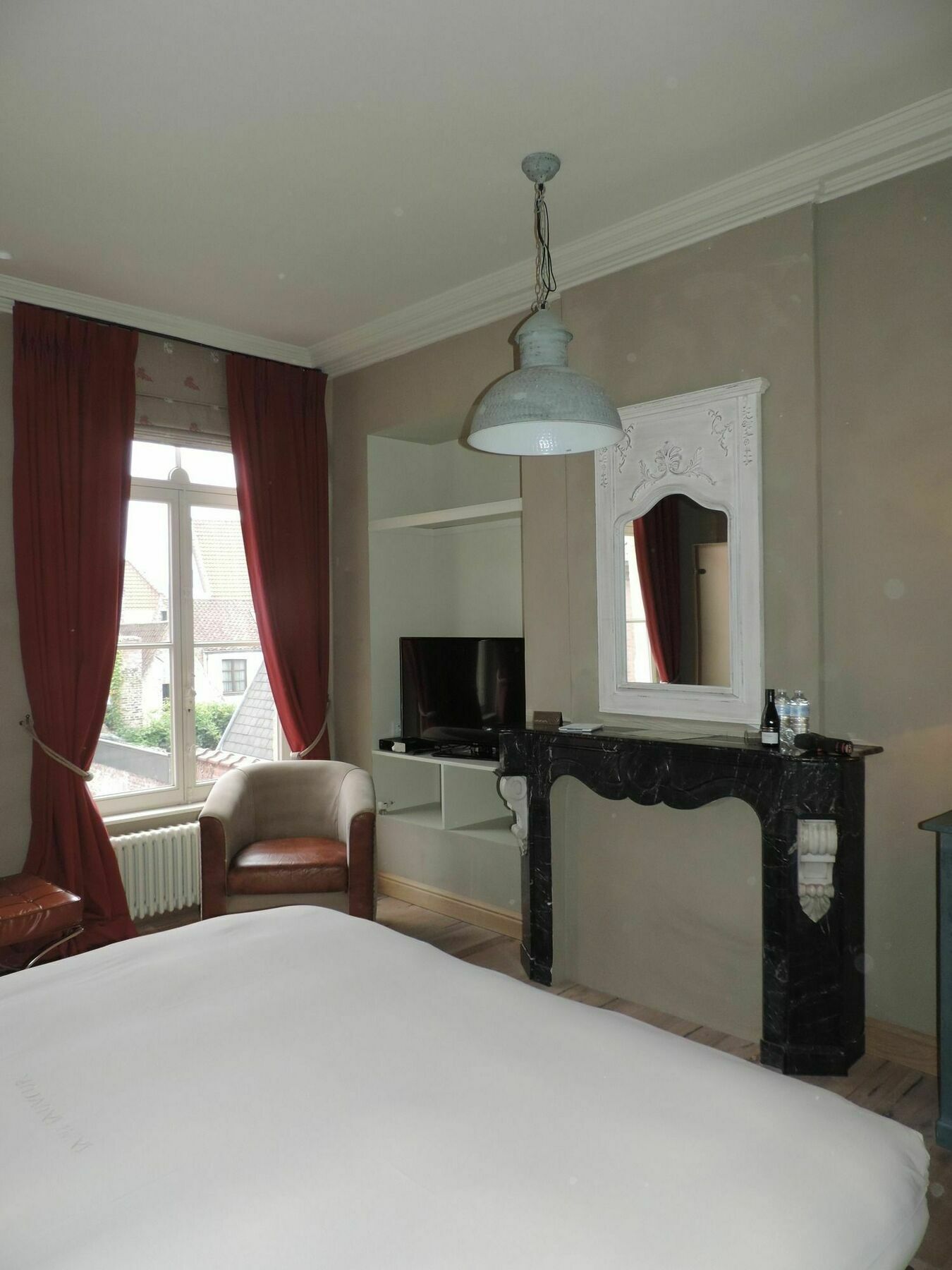 B&B Saint-Sauveur Brugge Bagian luar foto